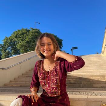 Babysitter in Braga: Adeliya