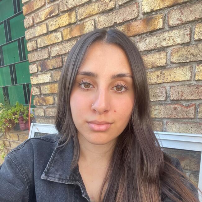 Babysitter in Montevideo: Agustina