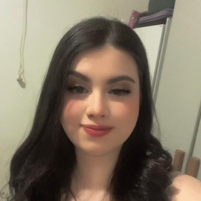Babysitter in Caxias do Sul: Brenda