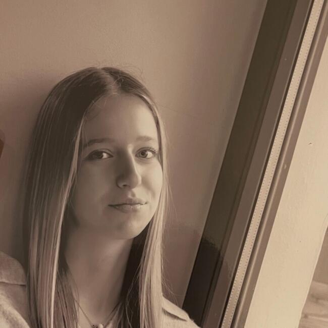 Canguro en Woluwe-Saint-Lambert: Anja