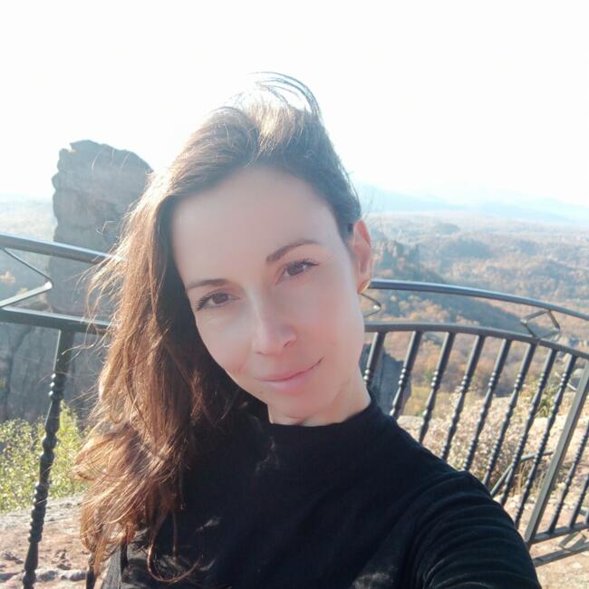 Детегледачка в София: Деница