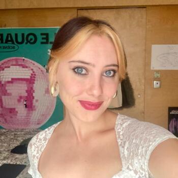 Babysitter in Grenoble: Agathe