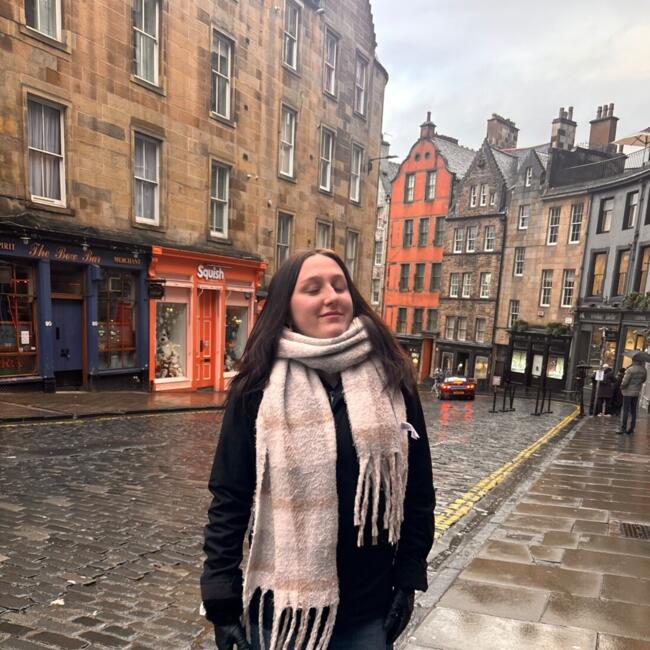 Nanny in Dublin: Gwyn