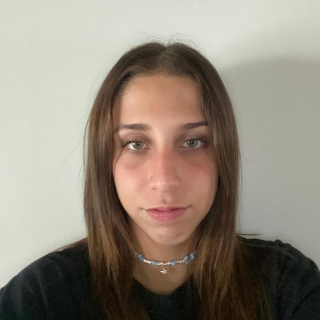 Babysitter in Brescia: Giulia