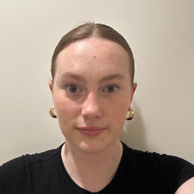 Babysitter in Gold Coast: Kiera