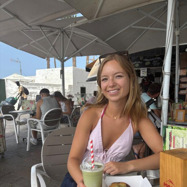 Babysitter in Dublin: Sophie