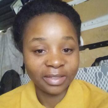 Babysitter in Ga-Rankuwa: Khululeko