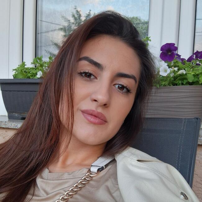 Babysitter in Topola (Šumadija): Jovana