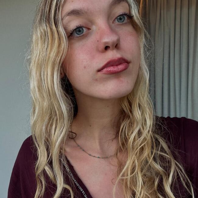 Babysitter in Charleroi: Margaux