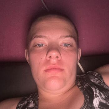 Babysitter in Charleroi: Lyndsey