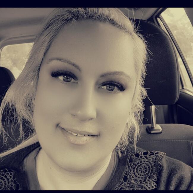 Babysitter in Adelaide: Sarah hale