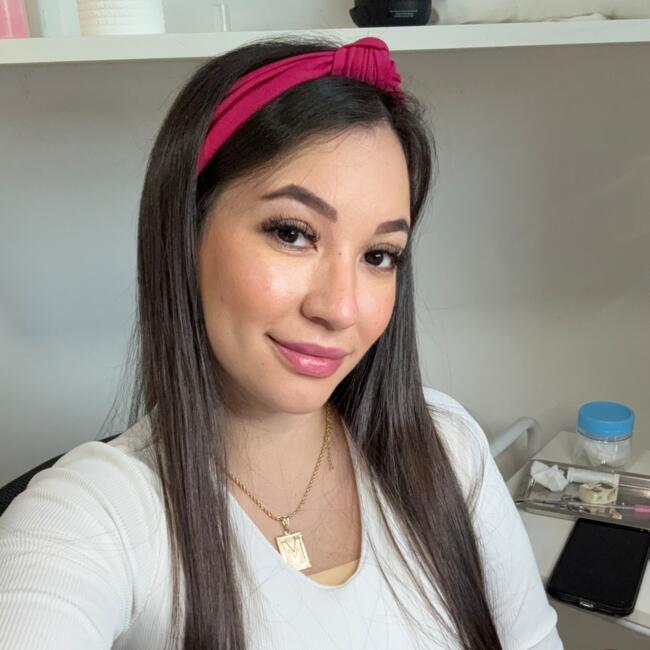 Babysitter in Bragança Paulista: Mariane