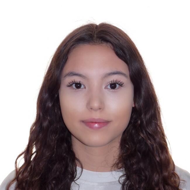 Babysitter in L'Hospitalet de Llobregat: Ariadna