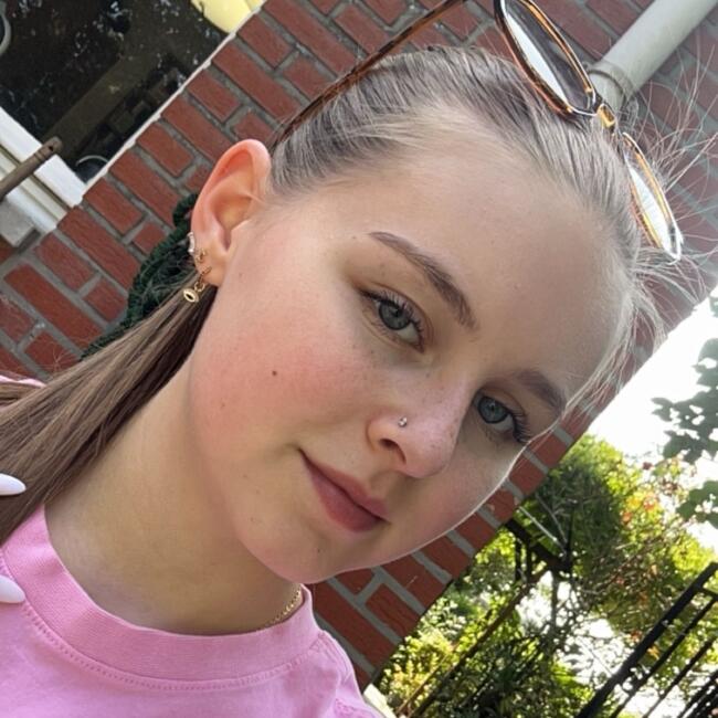 Babysitter in Esneux: Olivia