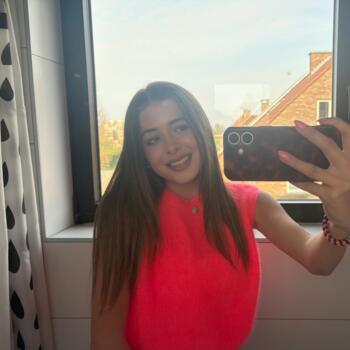 Babysitter Sint-Truiden: Ella