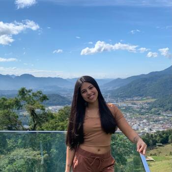 Babysitter Joinville: Sara