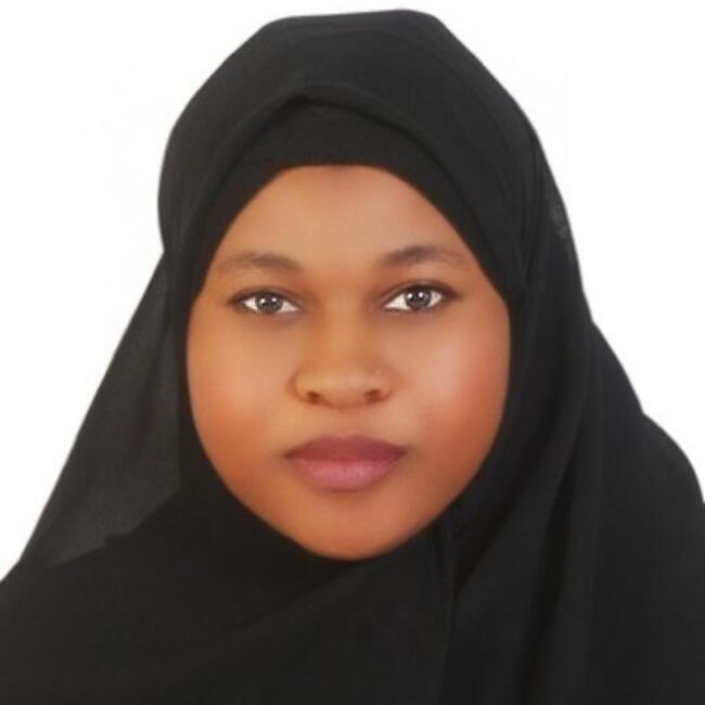 جليسة أطفال في الرياض: Mariam