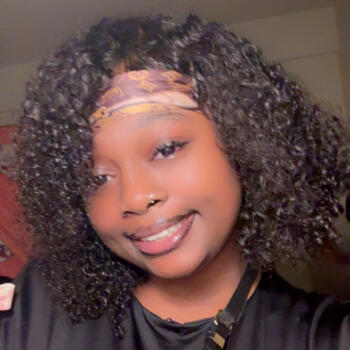 Nanny in Tonawanda: Zyan