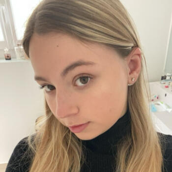 Babysitter in Cachan: Alexia