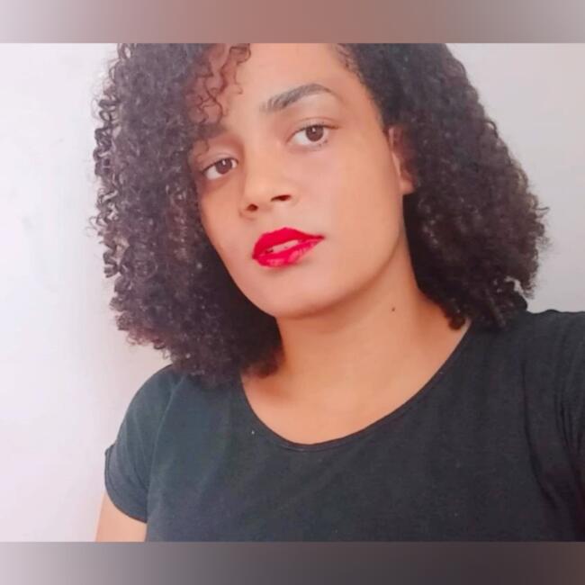 Babysitter in São Vicente: Sandy