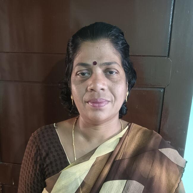 बंगलौर में आया: Gayathri