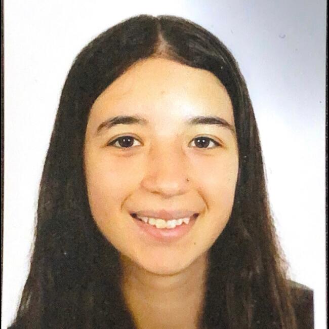 Babysitter in Cascais: Joana