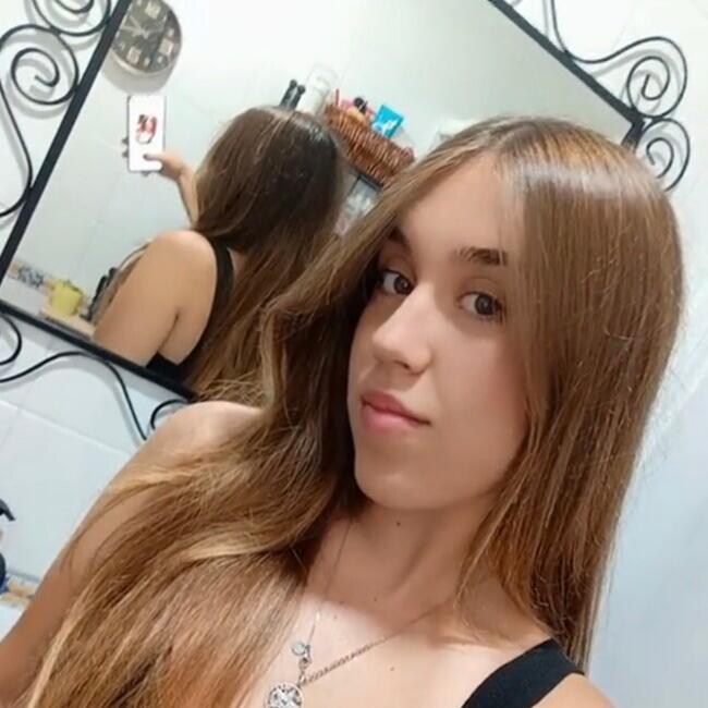Babysitter in Dos Hermanas: Nahiara