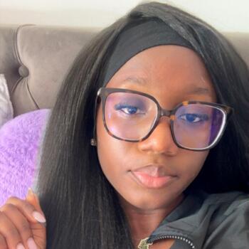 Babysitter in Ivry-sur-Seine: Sharifa