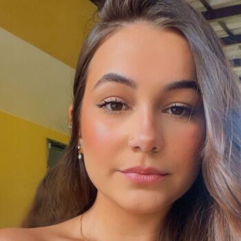 Babysitter in Itaperuna: Maria julia