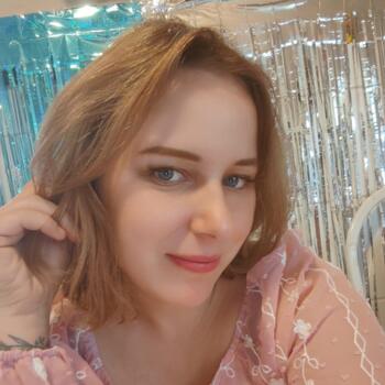 Babysitter in Budapest: Laura
