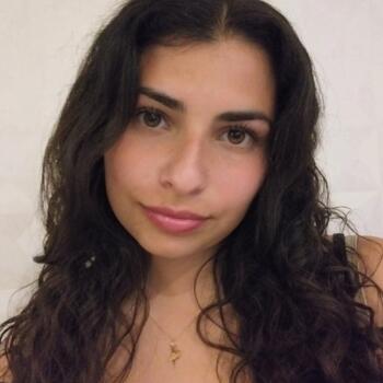 Babysitter em Lisboa: Bruna