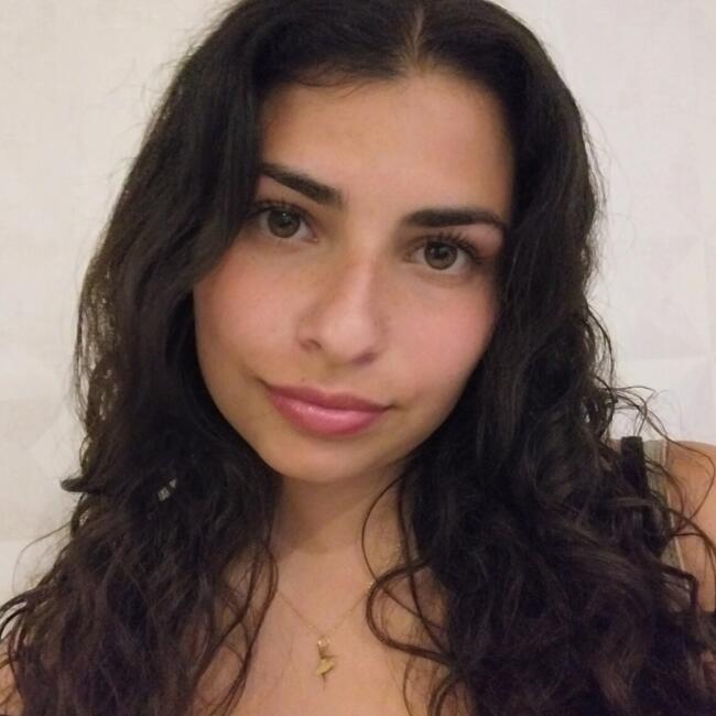 Babysitter em Lisboa: Bruna