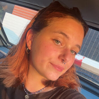 Babysitter in Sainte-Foy-d'Aigrefeuille: Caren
