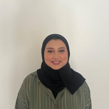 Babysitter in Dewsbury: Sumera