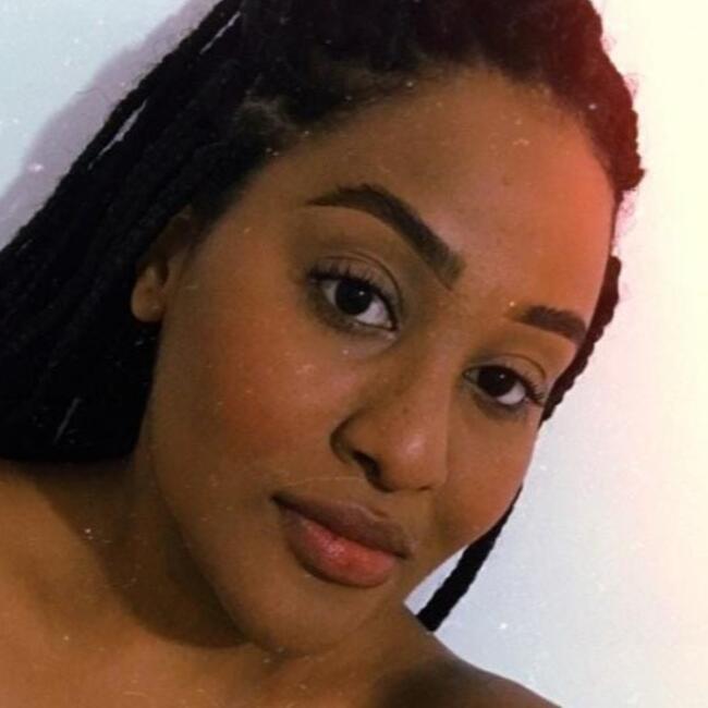 Babá em São Gonçalo (São Gonçalo): Thayná