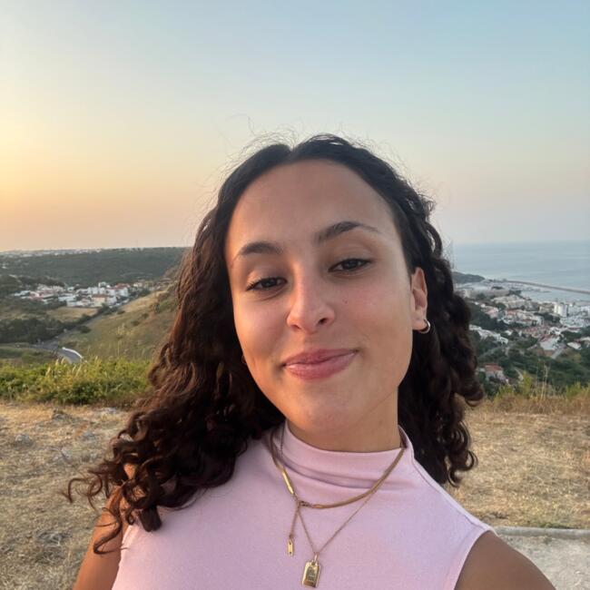 Babysitter em Baixa: Ana