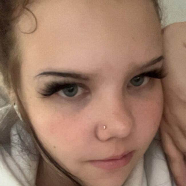 Lastenhoitaja Hyvinkää: Ella