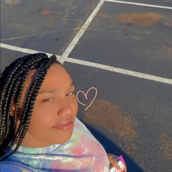 Babysitter in Bardstown: Alizabeth