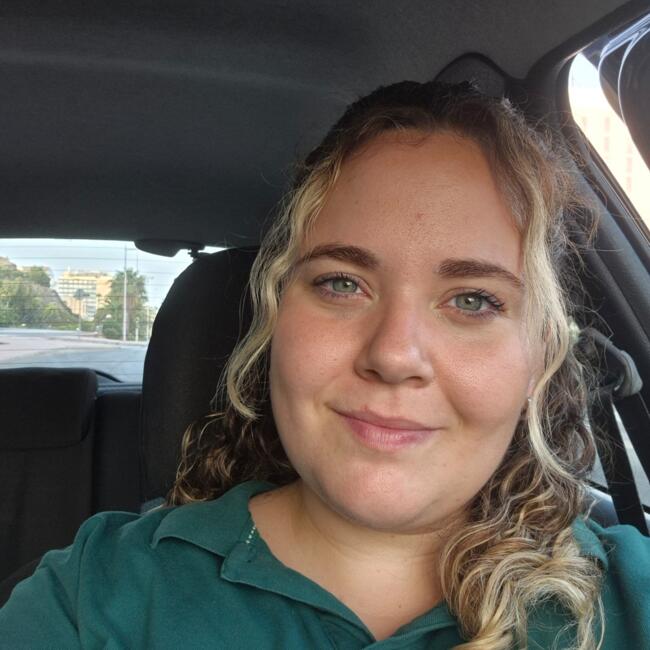 Babysitter in Benalmádena: Maria Lourdes