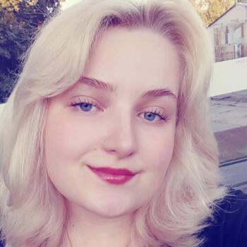 Babysitter in Svatobořice: Julie