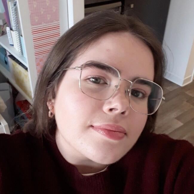 Babysitter in Aubervilliers: Angèle