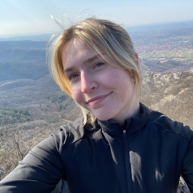 Bebisiterka u Beograd: Jana