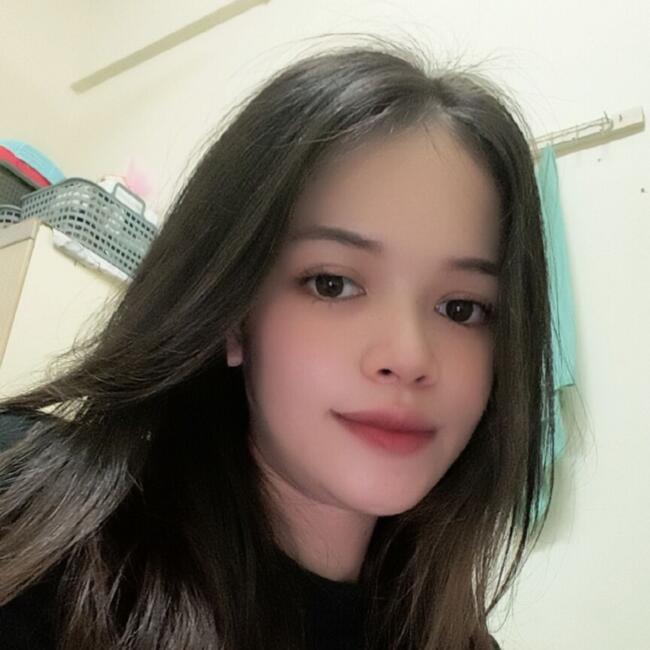 Babysitter in Kuala Lumpur: Julia