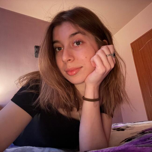 Babysitter in Bucharest: Nissa