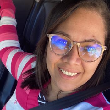 Babysitting job in Curitiba: babysitting job Aline