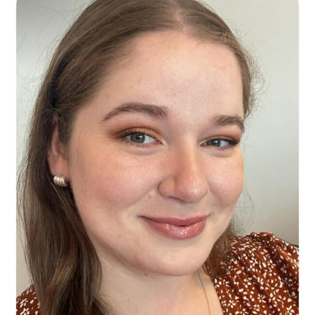 Babysitter in Auckland: Felicity