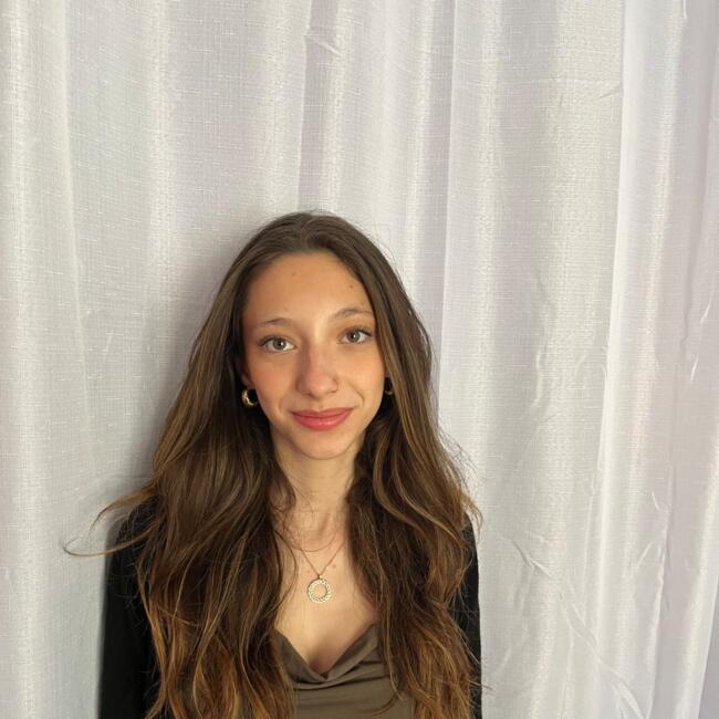 Babysitter in Menton: Morgane