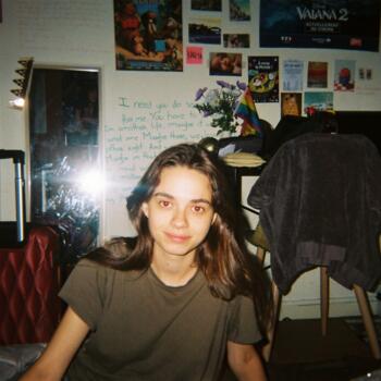 Babysitter in Angers: Louisa