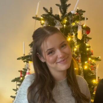 Babysitter in Oslo: Aurora