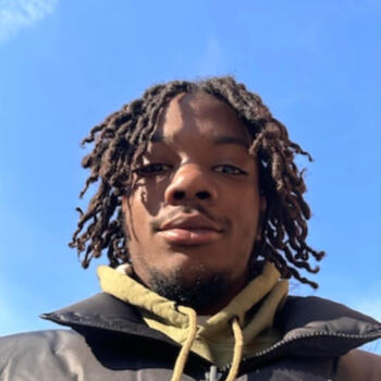 Babysitter in New York: Tyzir